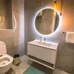 Apartment Stylish Duplex 3 Bedroom Jacuzzi, Bbq, Scenic Views *