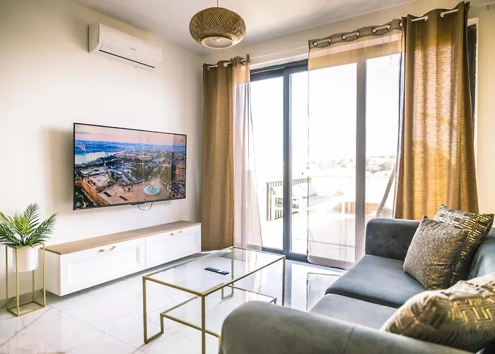 Stylish Duplex 3 Bedroom Jacuzzi, Bbq, Scenic Views Għajnsielem