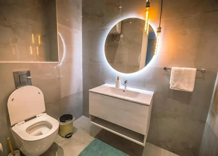 Lejlighed Stylish Duplex 3 Bedroom Jacuzzi, Bbq, Scenic Views *